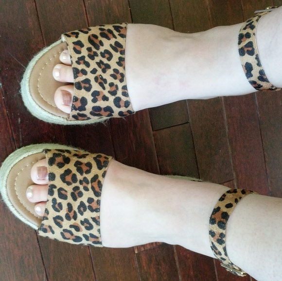 Meet your Posher, Julie - Picture 4 of 8